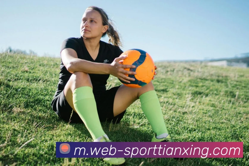 恩比德状态火热过去8场场均278分79板39助1帽展现统治力